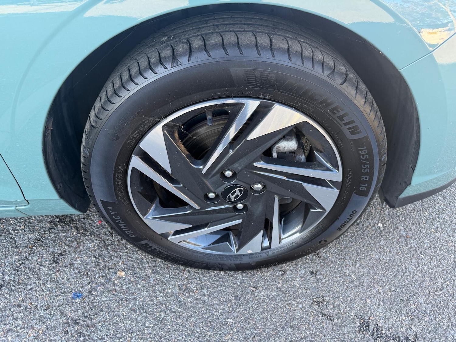 Used Hyundai i20 2023 for sale - 76044528: Photo 2