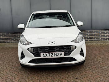 Used Hyundai i10 2023 for sale - 77205741: Photo