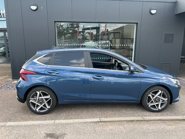 Used Hyundai i20 2025 for sale - 76095907: Photo 2