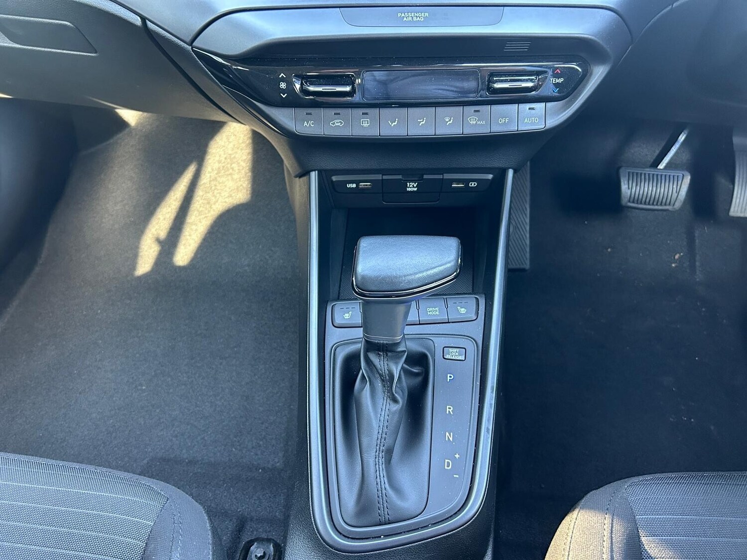 Used Hyundai i20 2022 for sale - 76015131: Photo 34