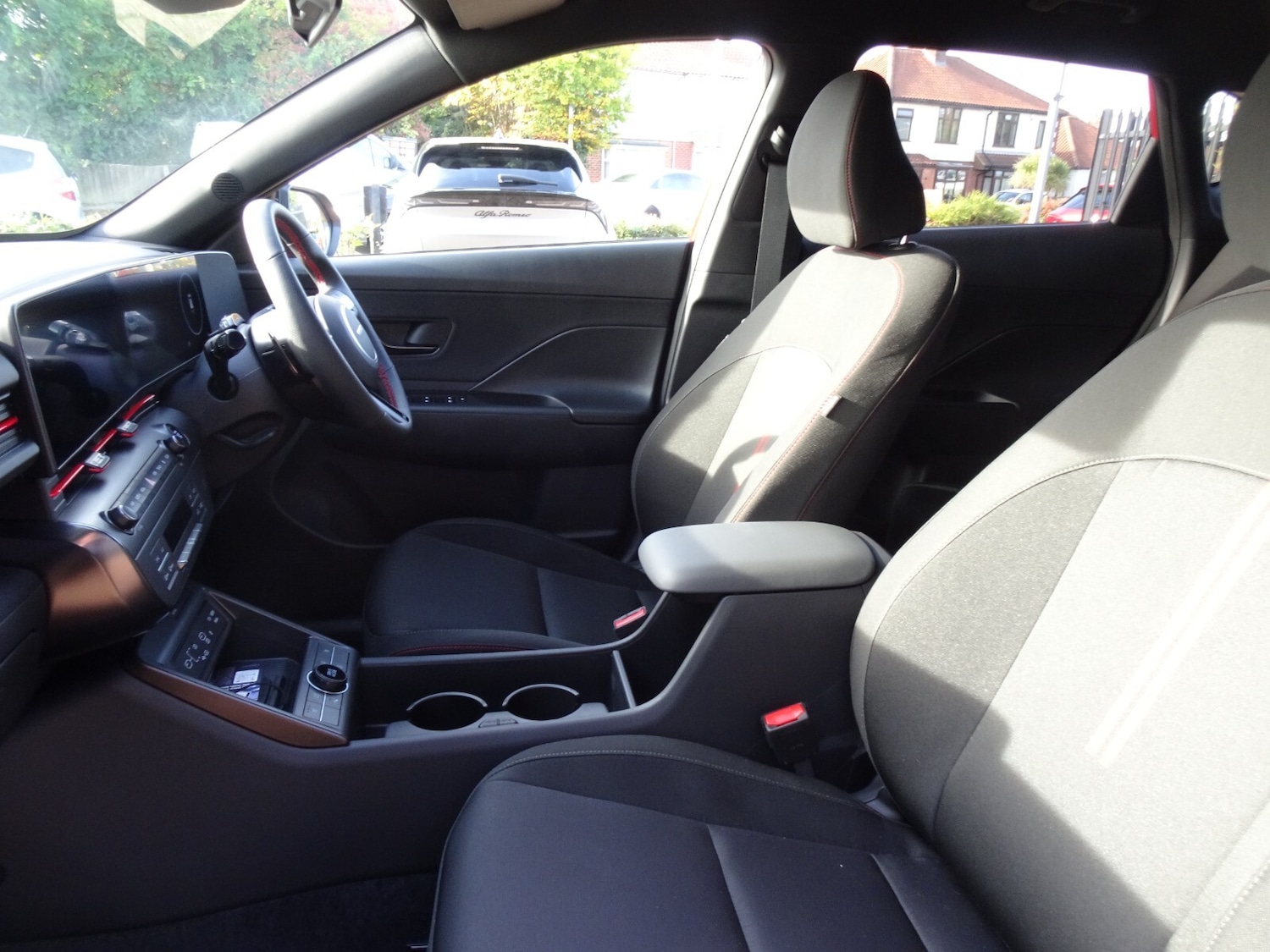 Used Hyundai KONA 2025 for sale - 76869775: Photo 20