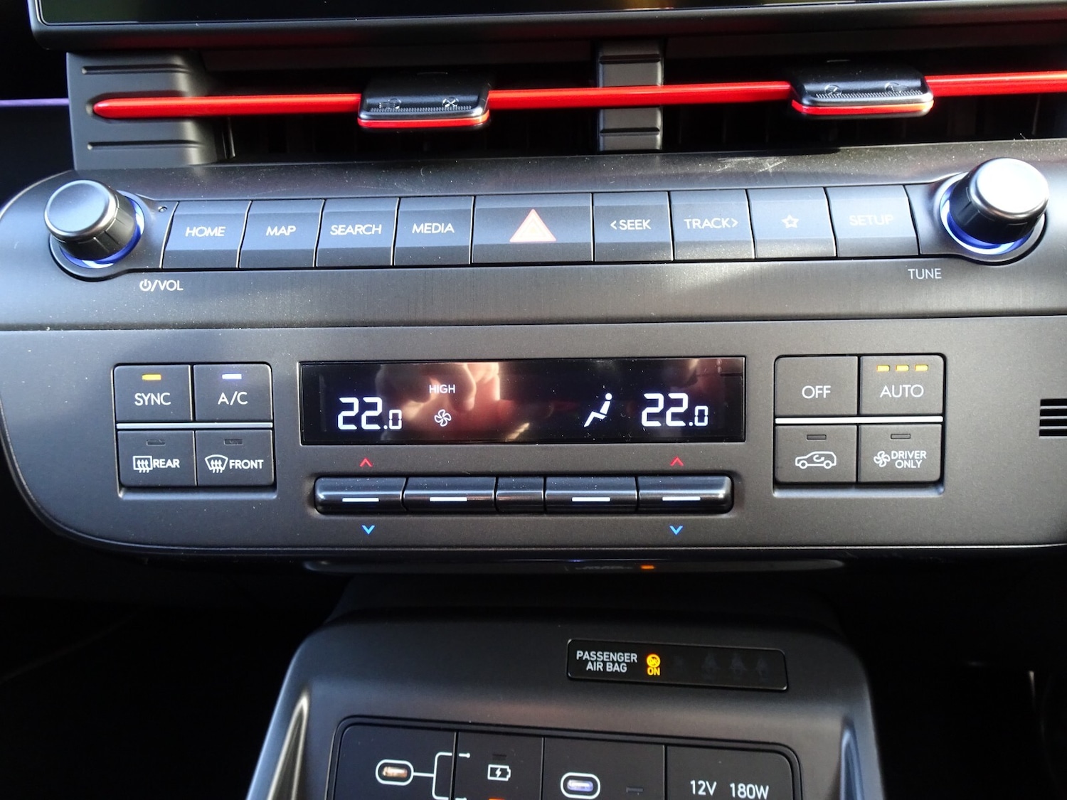 Used Hyundai KONA 2025 for sale - 76869775: Photo 28