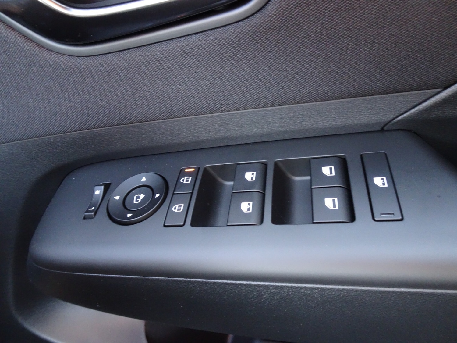 Used Hyundai KONA 2025 for sale - 76869775: Photo 31