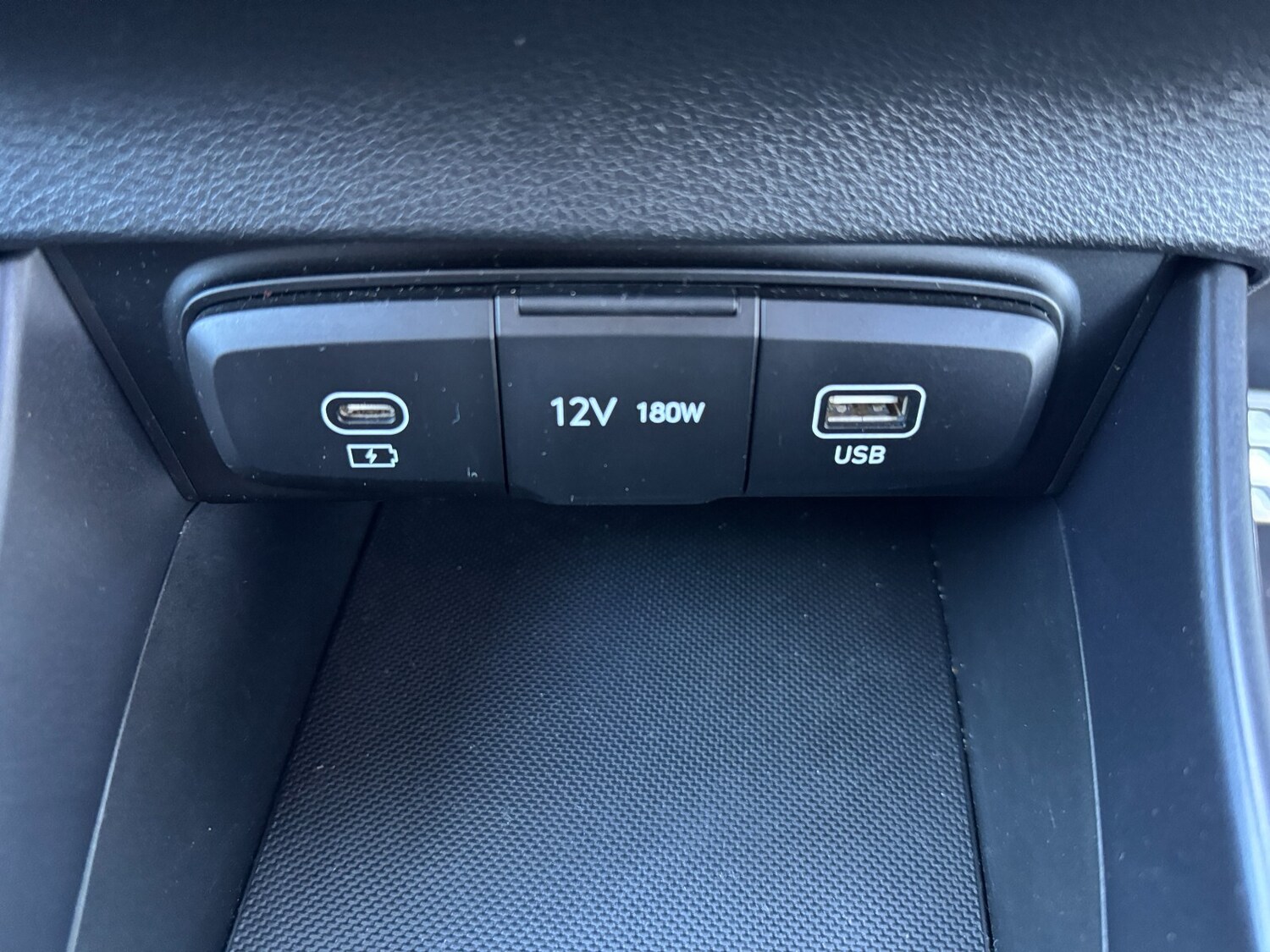 Used Hyundai BAYON 2024 for sale - 76870660: Photo 37