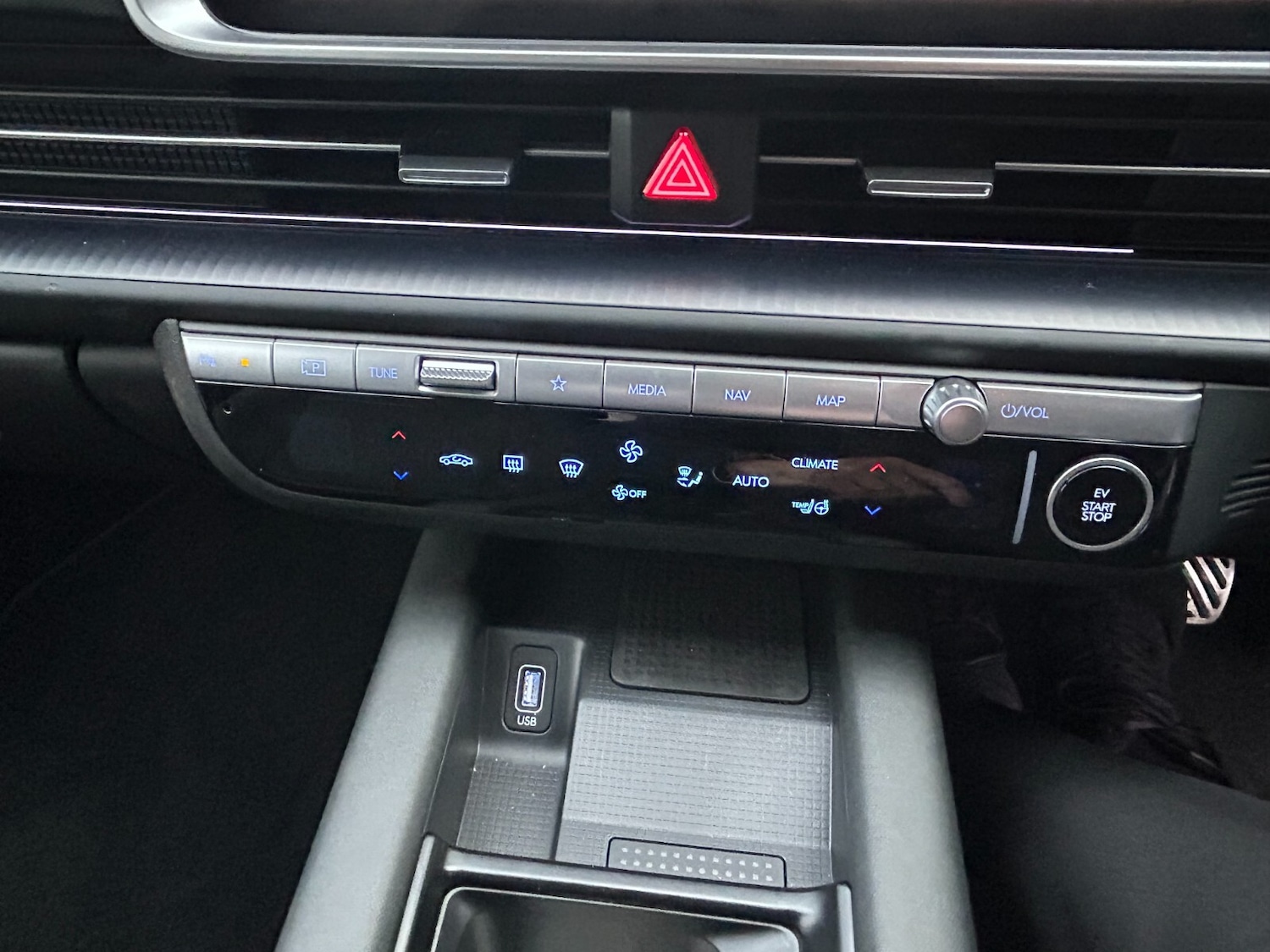 Used Hyundai IONIQ 6 2023 for sale - 76933291: Photo 21