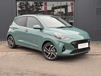 2025 - 1.0 [63] Premium 5dr [Nav]