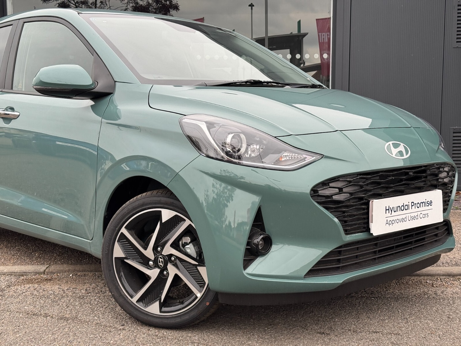 Used Hyundai i10 2025 for sale - 76241600: Photo 2