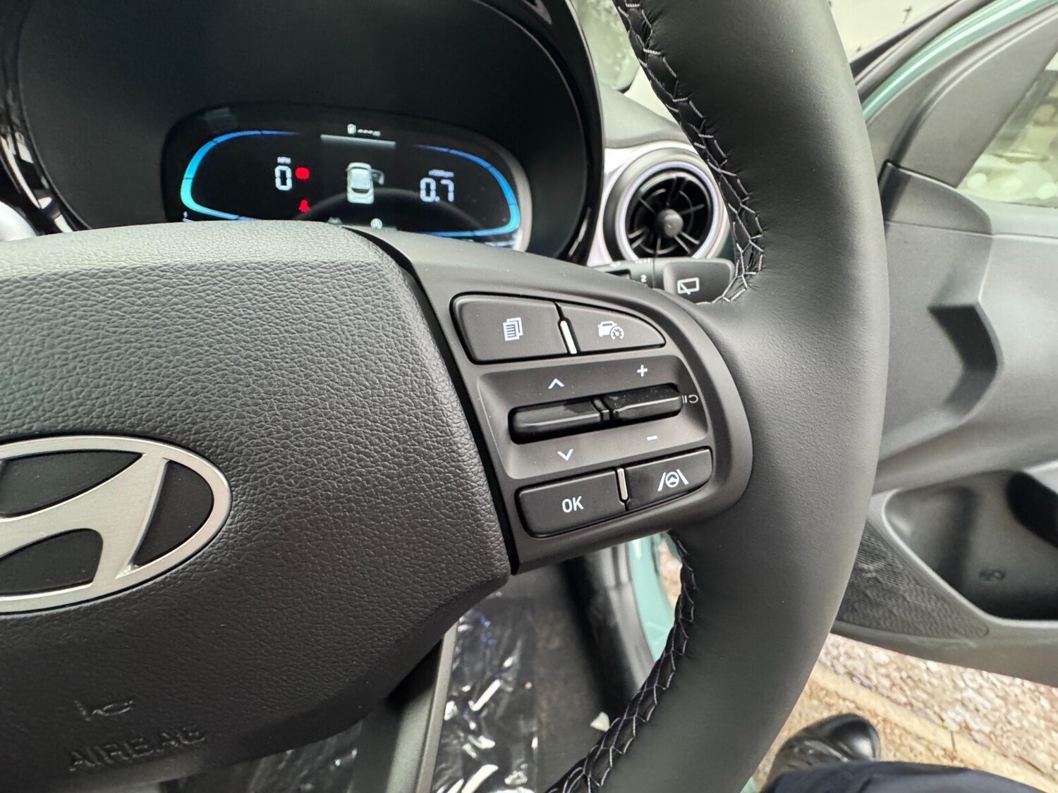 Used Hyundai i10 2025 for sale - 76241600: Photo 20