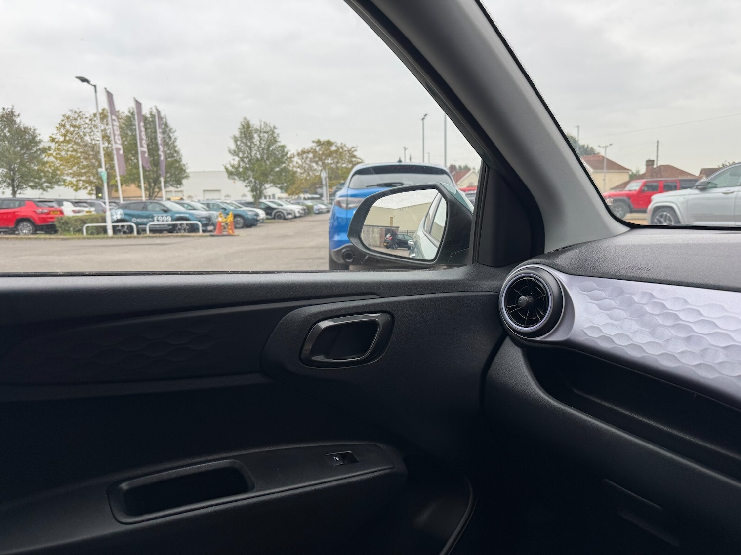Used Hyundai i10 2025 for sale - 76241600: Photo 35