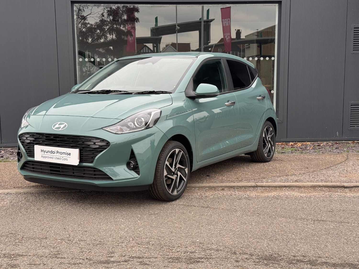 Used Hyundai i10 2025 for sale - 76241600: Photo 5