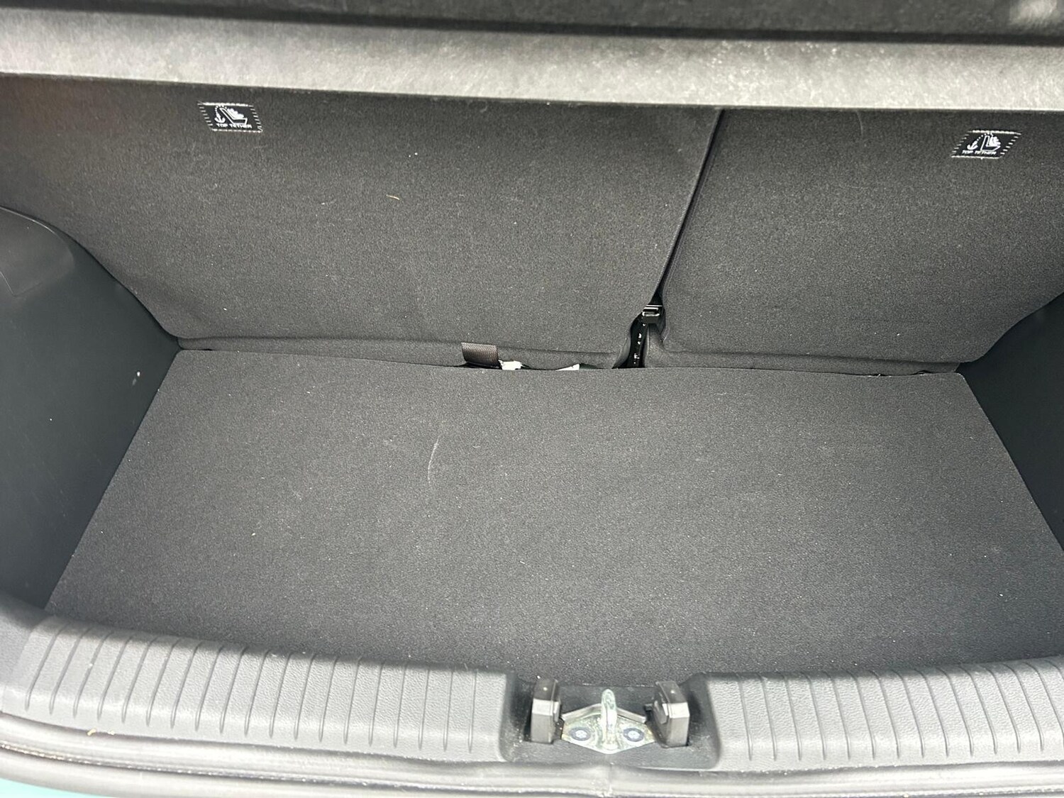 Used Hyundai i10 2023 for sale - 75929772: Photo 9