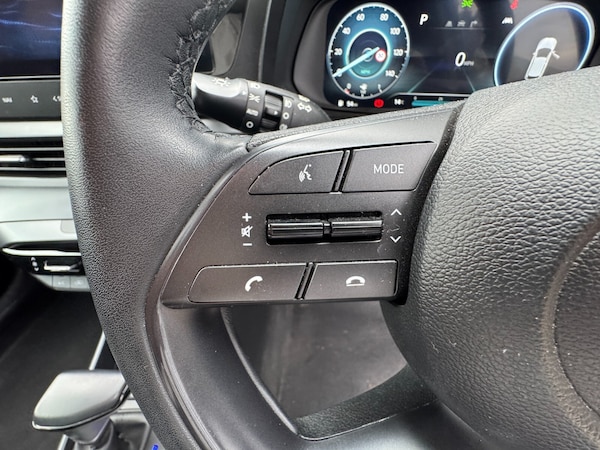 Used Hyundai i20 2023 for sale - 76289839: Photo 19