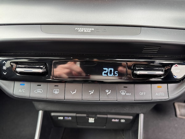 Used Hyundai i20 2023 for sale - 76289839: Photo 39