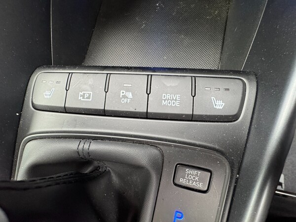 Used Hyundai i20 2023 for sale - 76289839: Photo 41