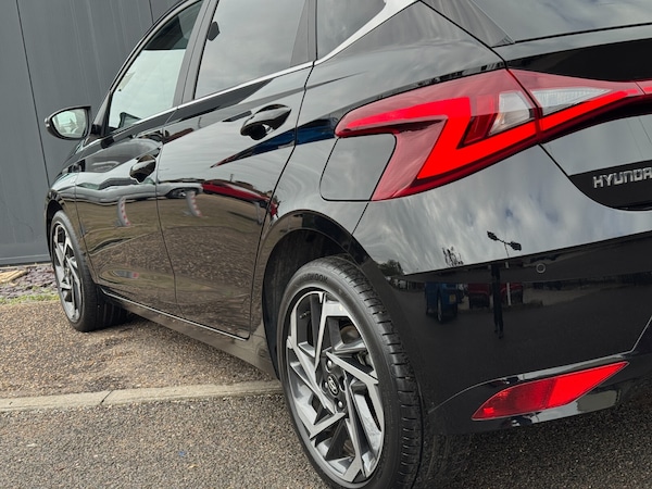 Used Hyundai i20 2023 for sale - 76289839: Photo 8