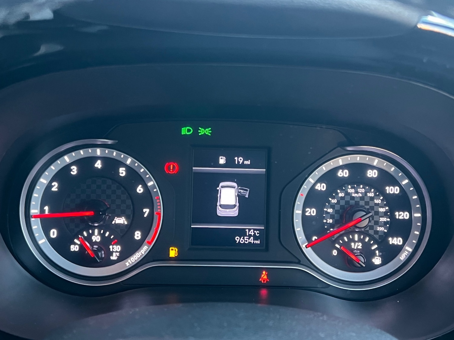 Used Hyundai i10 2023 for sale - 77702679: Photo 30