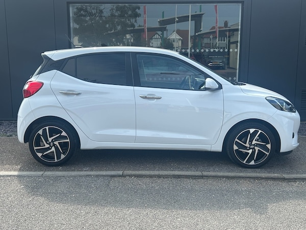 Used Hyundai i10 2024 for sale - 75460724: Photo 9