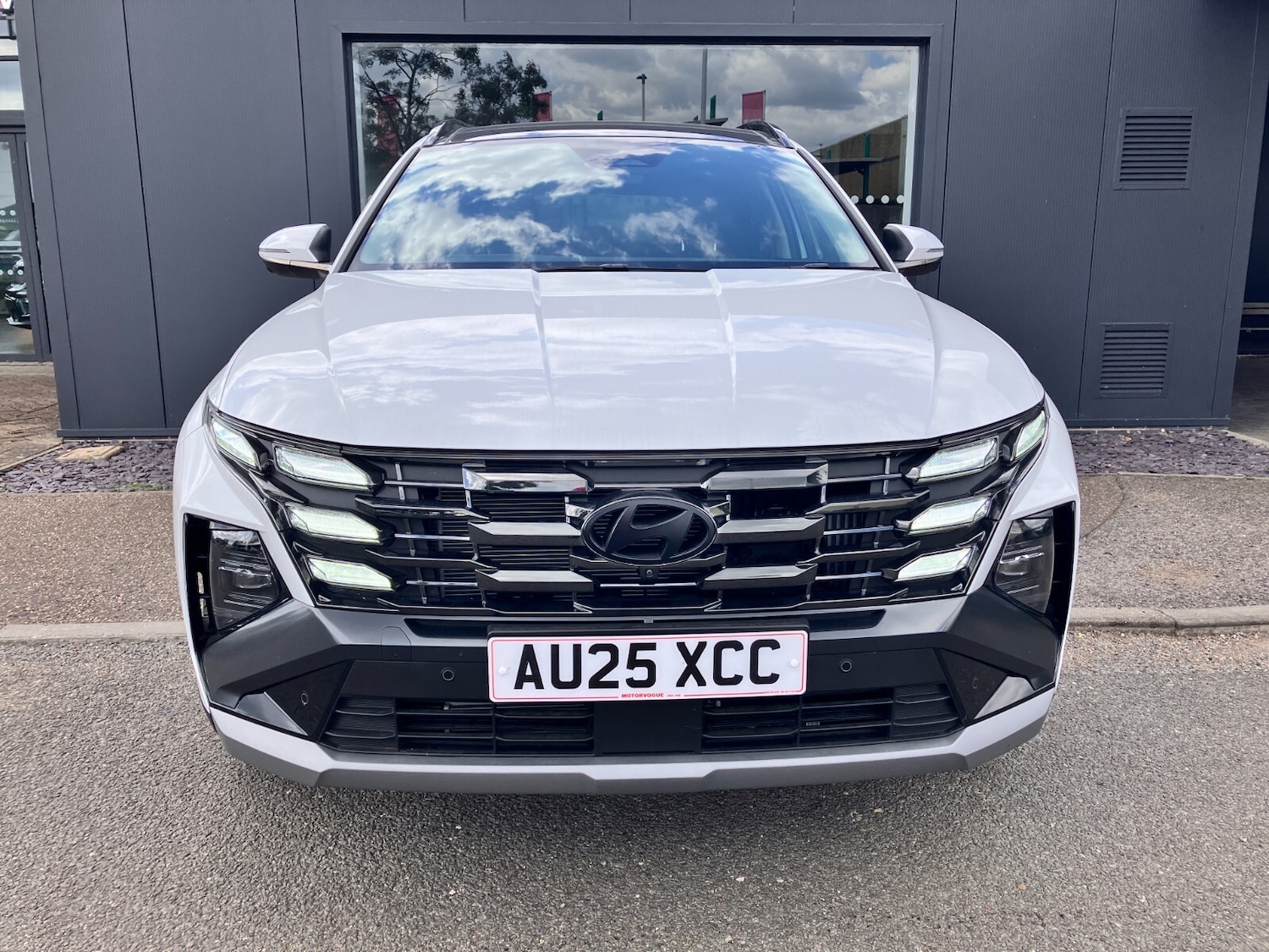 Used Hyundai TUCSON 2025 for sale - 76869347: Photo 2