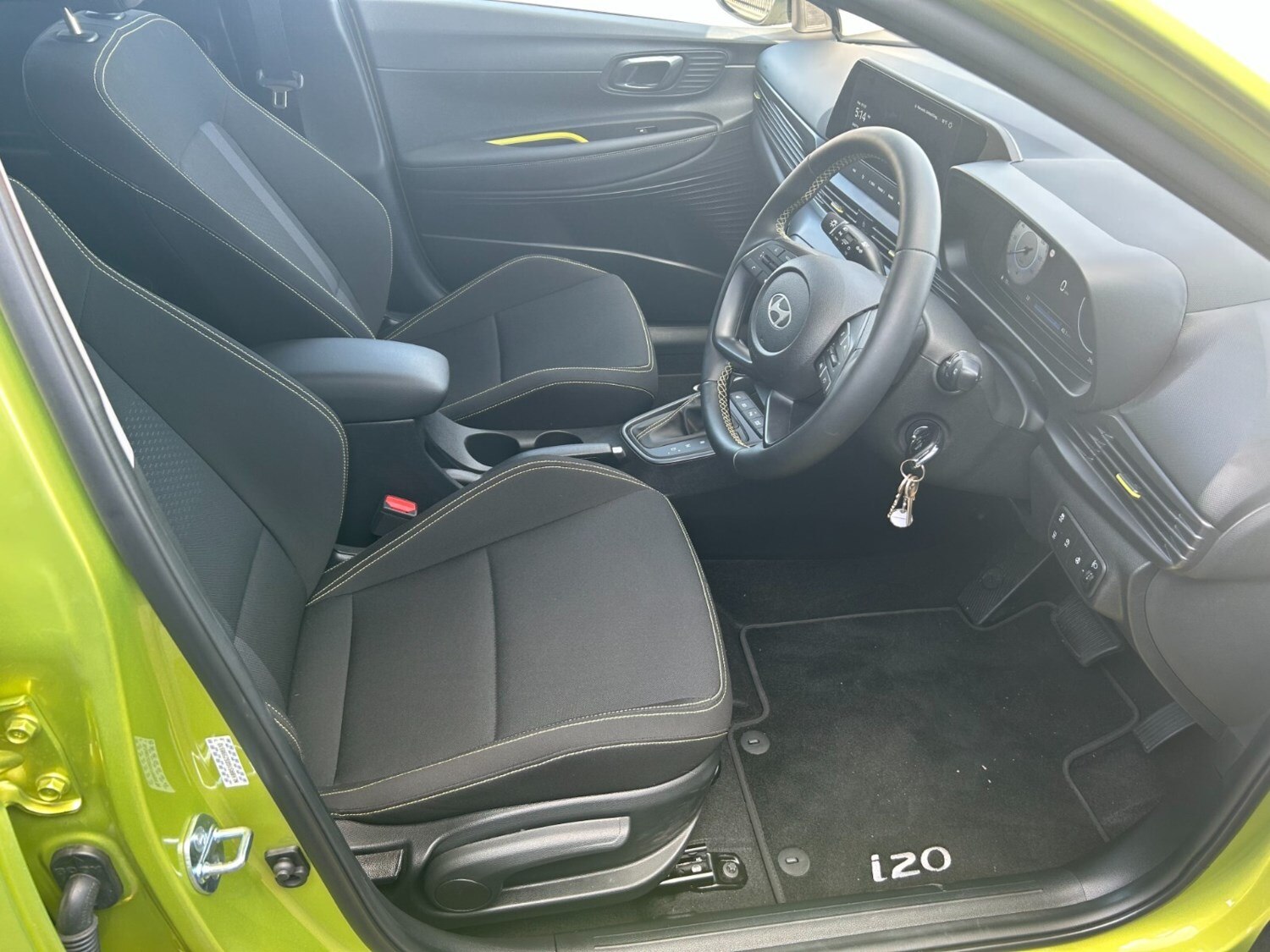 2025 Hyundai i20 1.0T GDi Premium 5dr DCT Hatchback Petrol Automatic - Picture 21 of 24