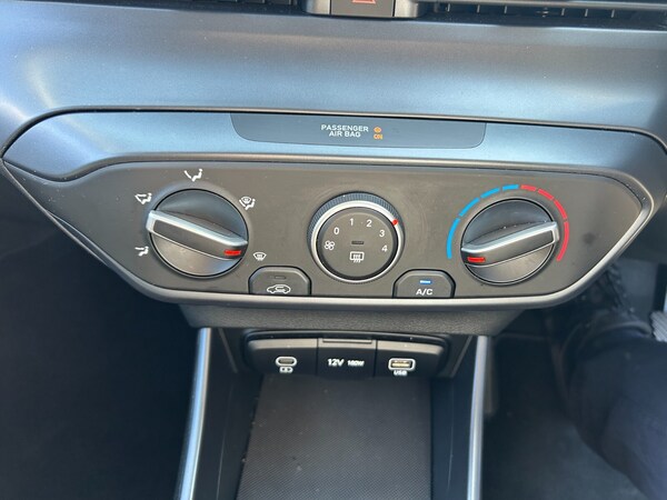 Used Hyundai i20 2024 for sale - 75354690: Photo 29