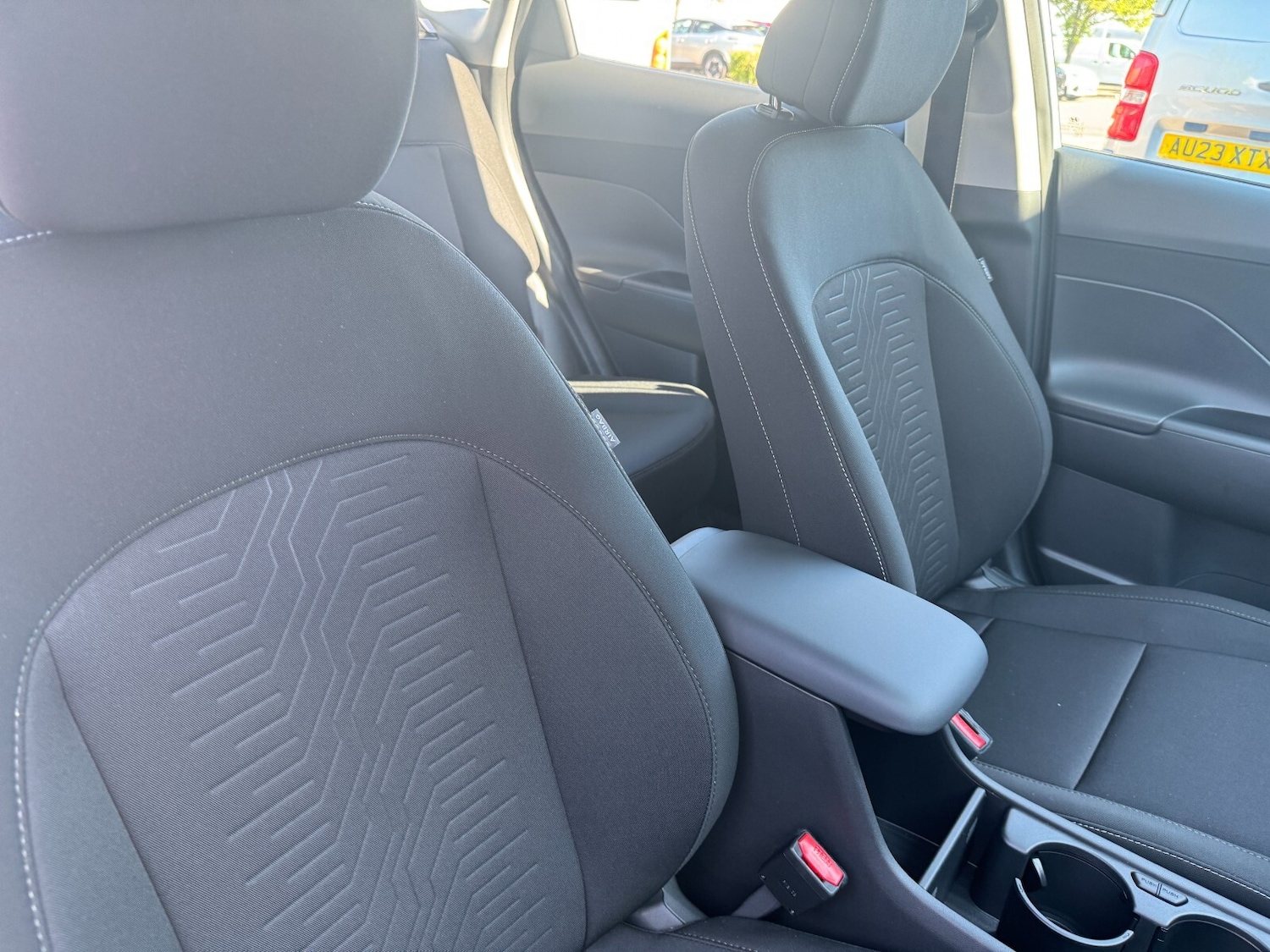 Used Hyundai KONA 2025 for sale - 76868385: Photo 19