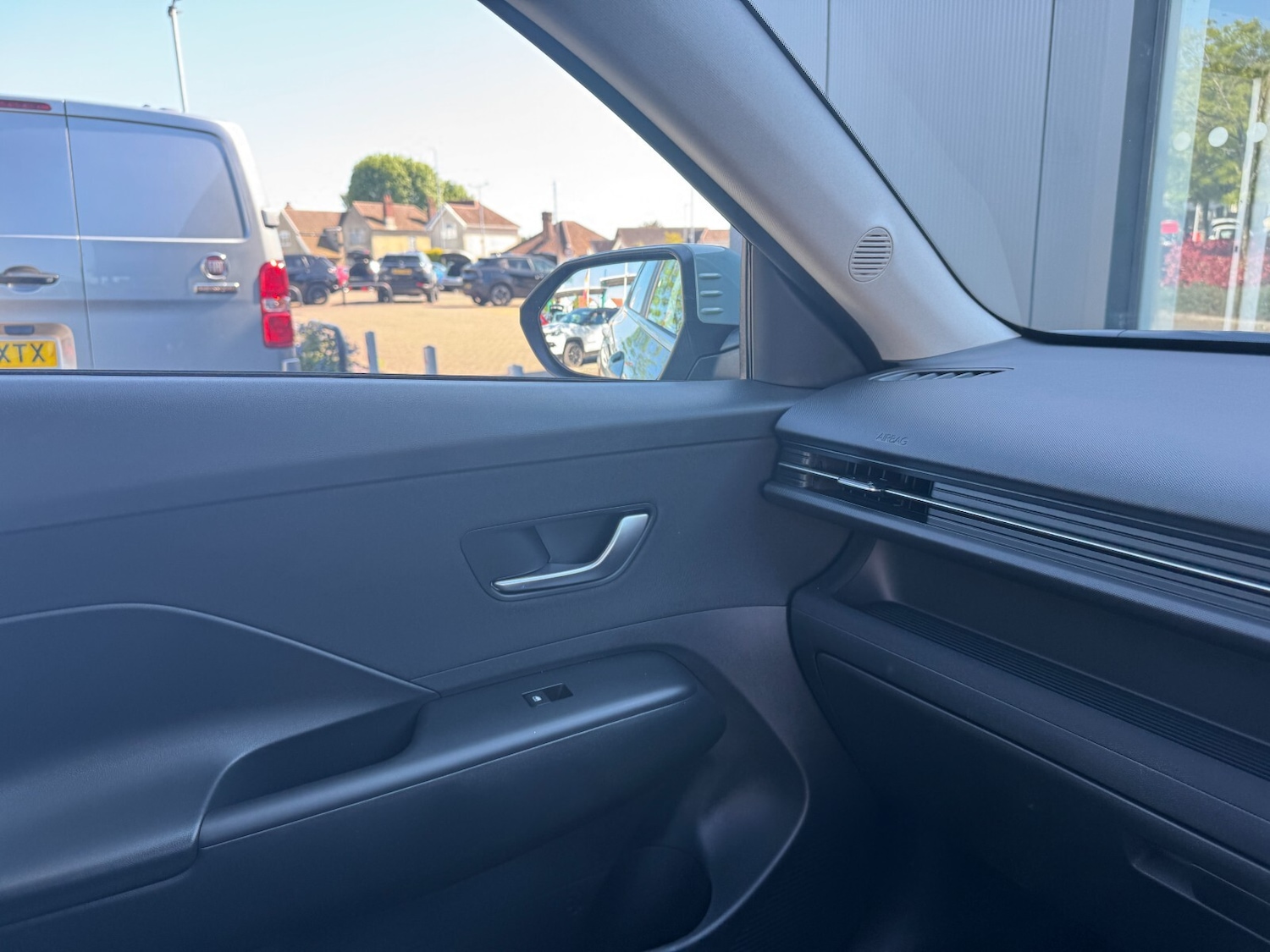 Used Hyundai KONA 2025 for sale - 76868385: Photo 38