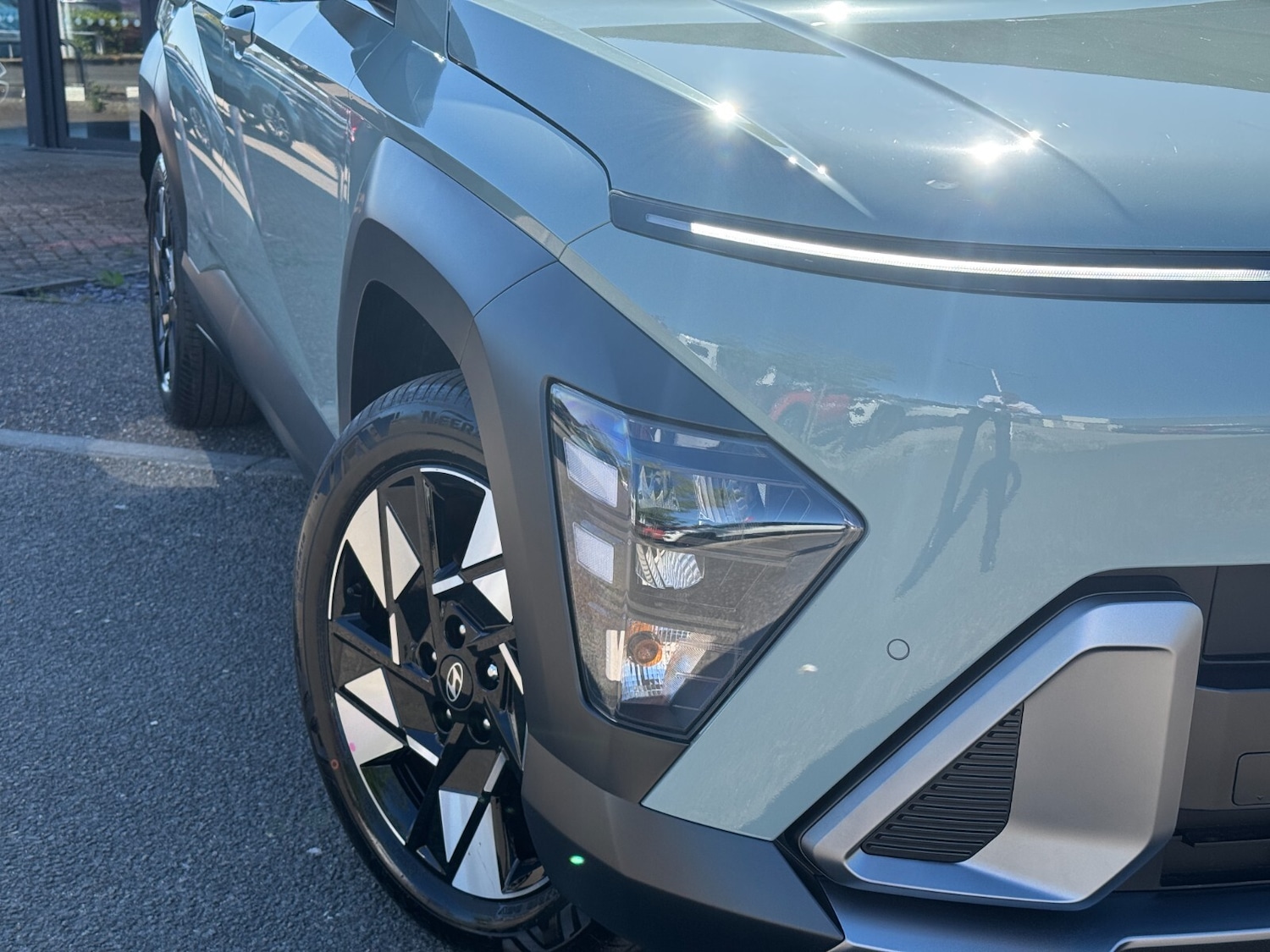 Used Hyundai KONA 2025 for sale - 76868385: Photo 4