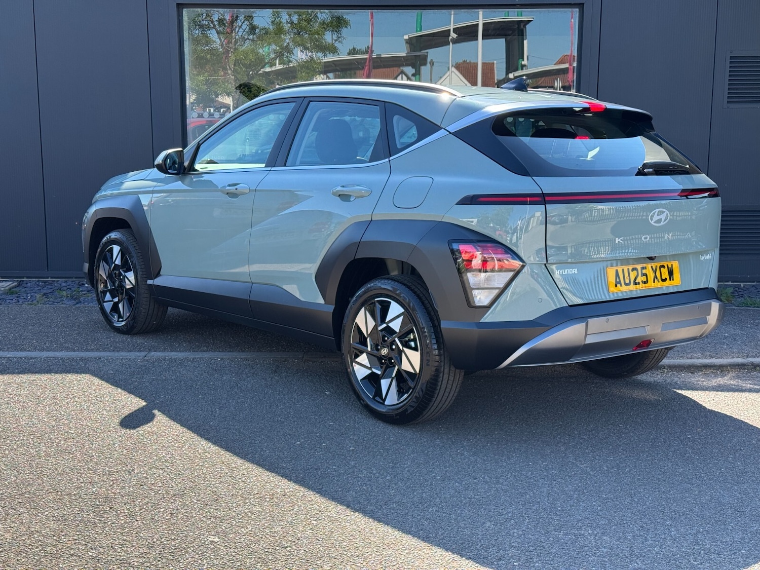 Used Hyundai KONA 2025 for sale - 76868385: Photo 8