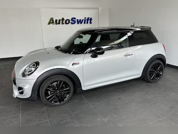 Used MINI Hatch 2019 for sale - 79656511: Photo