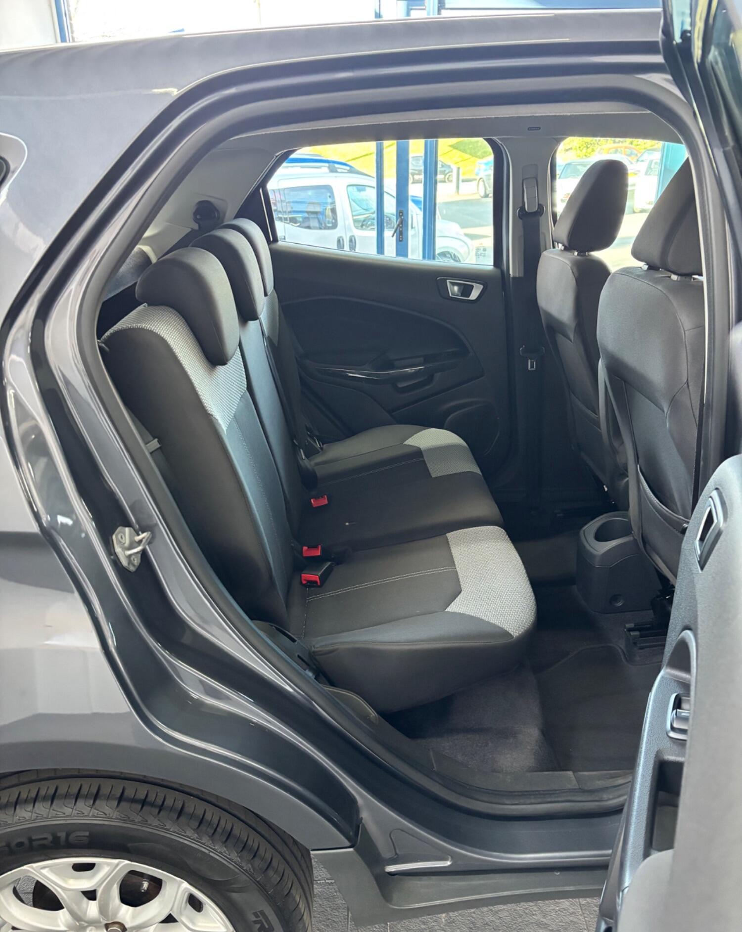 Used Ford Ecosport 2017 for sale - 77605306: Photo 15