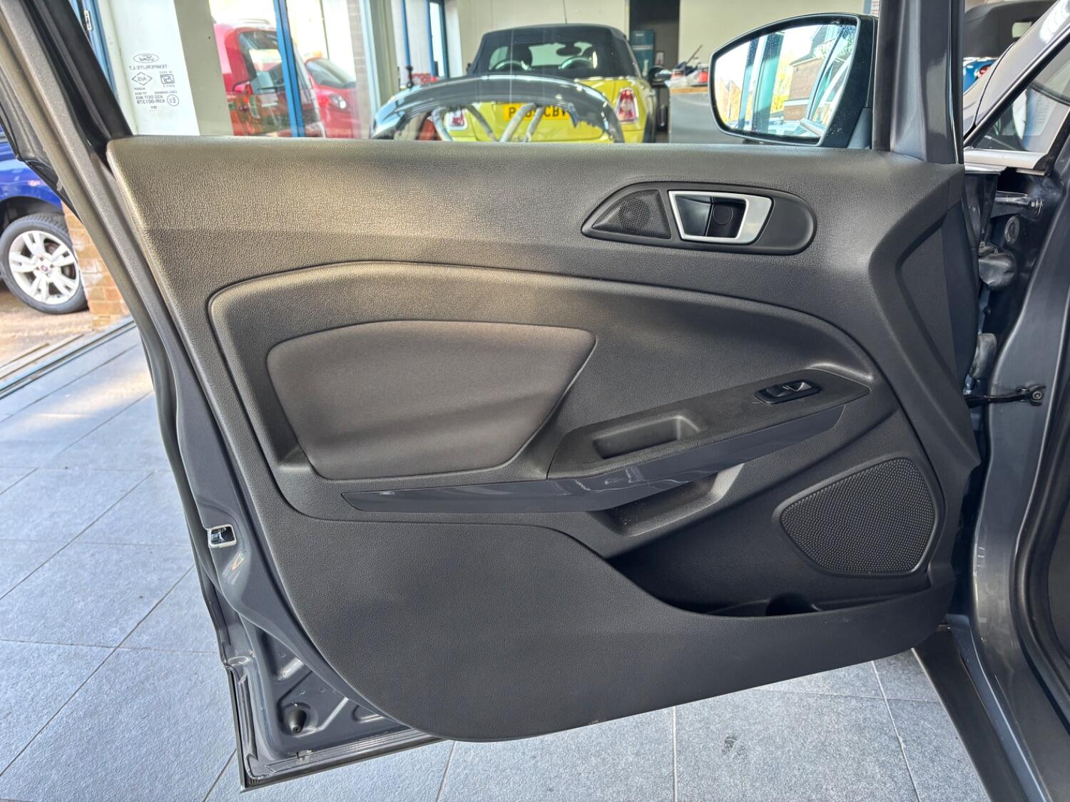 Used Ford Ecosport 2017 for sale - 77605306: Photo 16