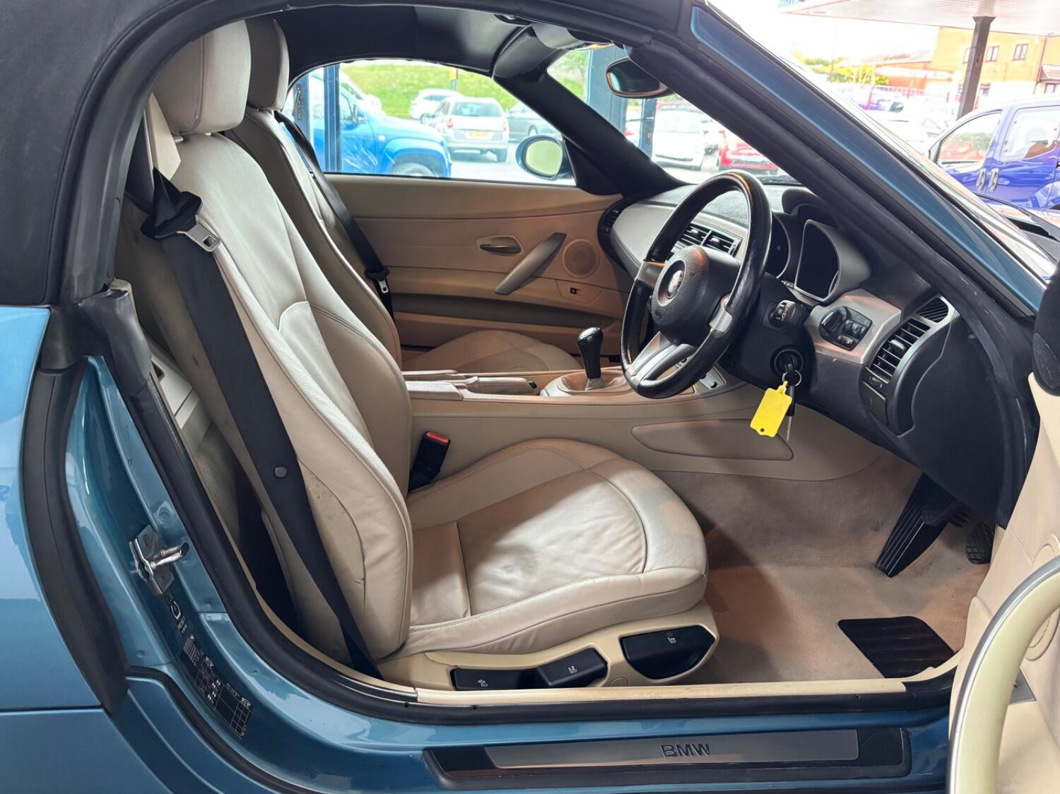 Used BMW Z4 2005 for sale - 77605301: Photo 13