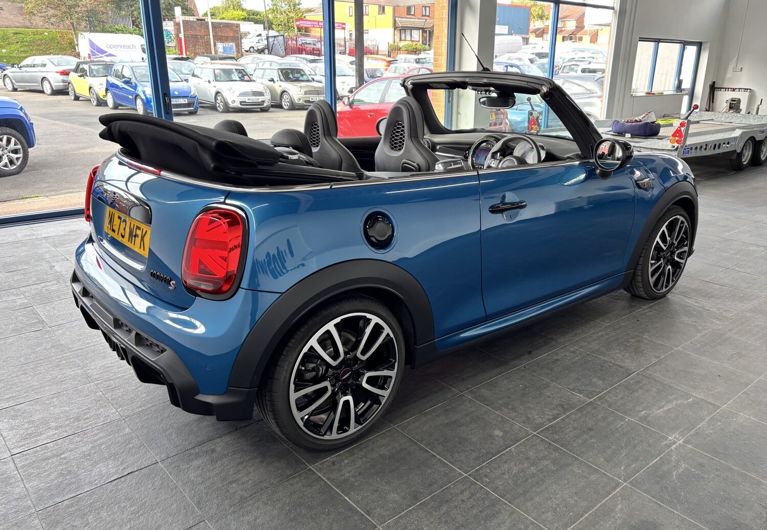 Used MINI Convertible 2023 for sale - 77605296: Photo 21