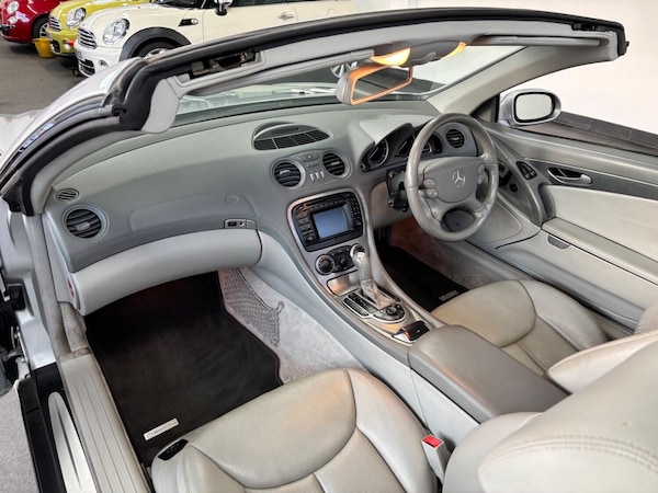 Used Mercedes-Benz SL 2003 for sale - 73645070: Photo 20