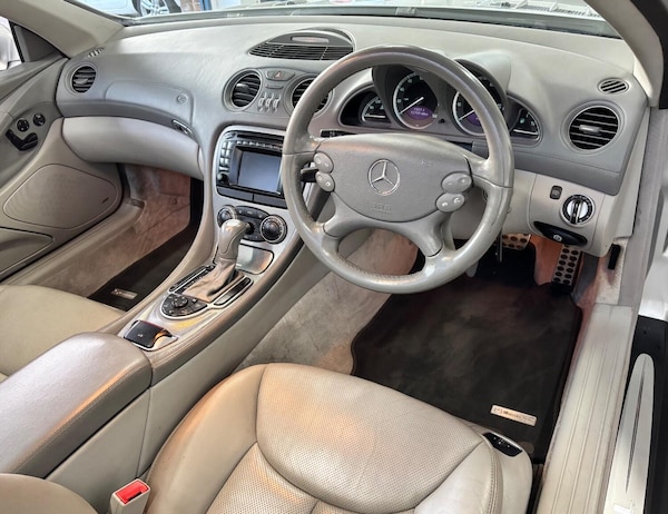 Used Mercedes-Benz SL 2003 for sale - 73645070: Photo 21