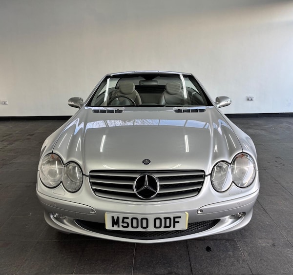 Used Mercedes-Benz SL 2003 for sale - 73645070: Photo 2