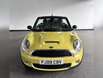 Used MINI Convertible 2009 for sale - 79656526: Photo