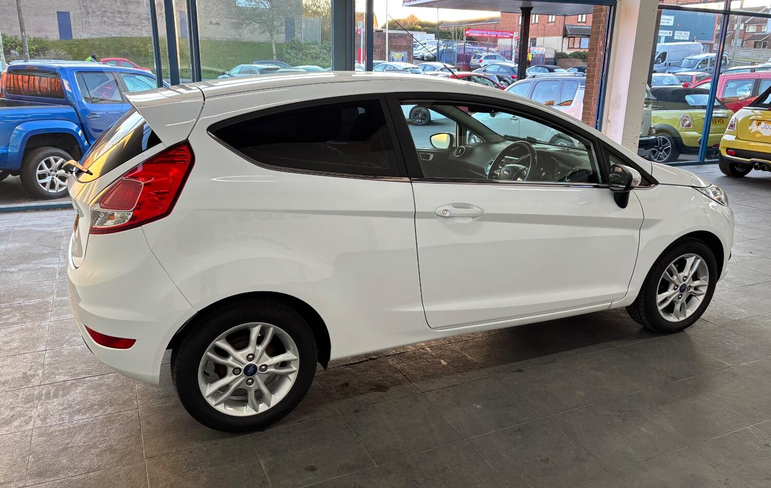 Used Ford Fiesta 2014 for sale - 77605308: Photo 24
