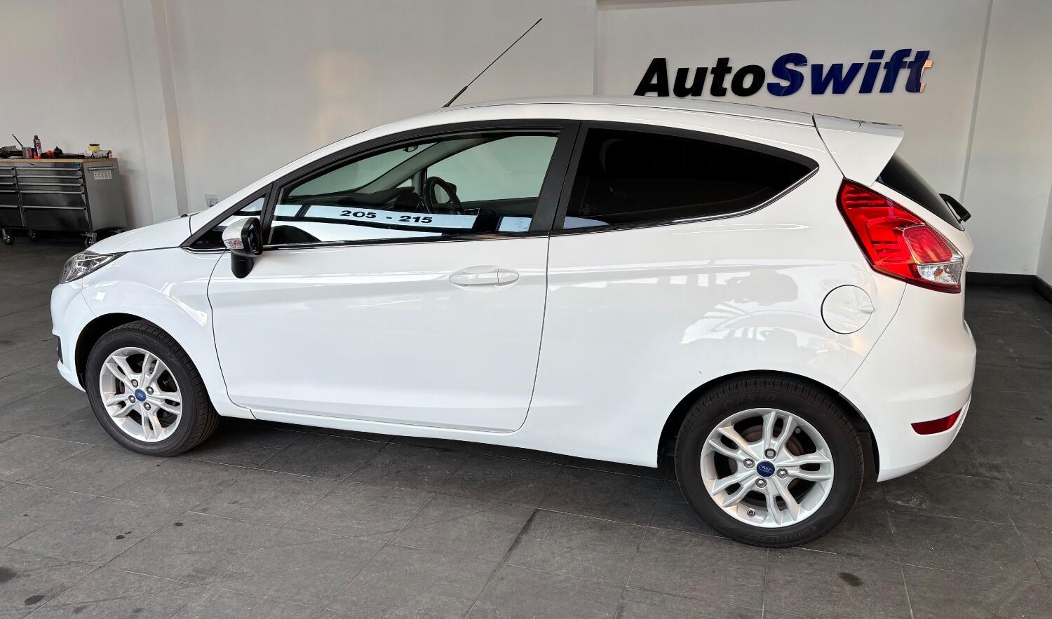 Used Ford Fiesta 2014 for sale - 77605308: Photo 6