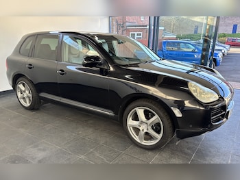 Used Porsche Cayenne 2005 for sale - 78285247: Photo