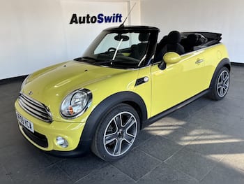 Used MINI Convertible 2009 for sale - 79656528: Photo