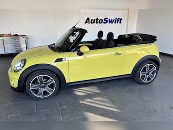 Used MINI Convertible 2009 for sale - 79656528: Photo