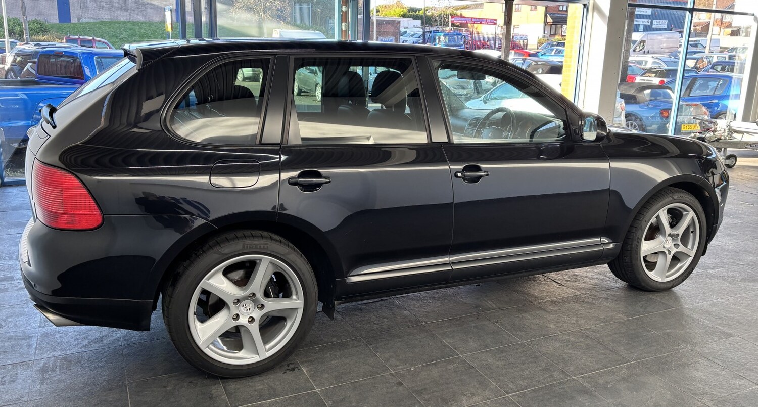 Used Porsche Cayenne 2005 for sale - 77609889: Photo 21