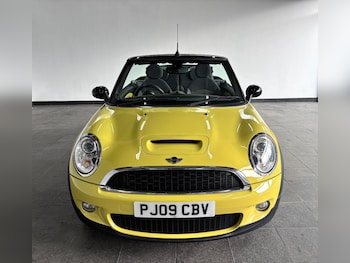 Used MINI Convertible 2009 for sale - 78285256: Photo