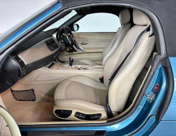 Used BMW Z4 2005 for sale - 74362251: Photo 11