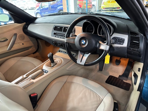 Used BMW Z4 2005 for sale - 74362251: Photo 12