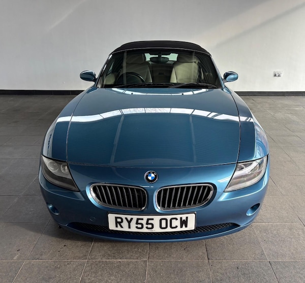Used BMW Z4 2005 for sale - 74362251: Photo 2