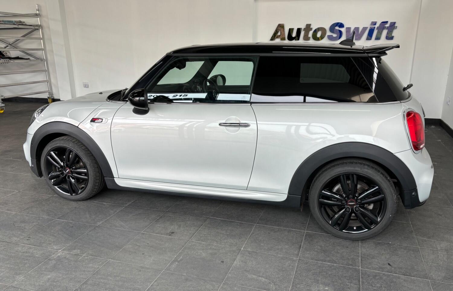 Used MINI Hatch 2019 for sale - 77605314: Photo 6