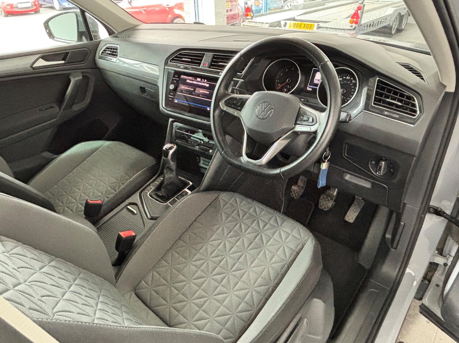 Used Volkswagen Tiguan 2021 for sale - 77605299: Photo 16