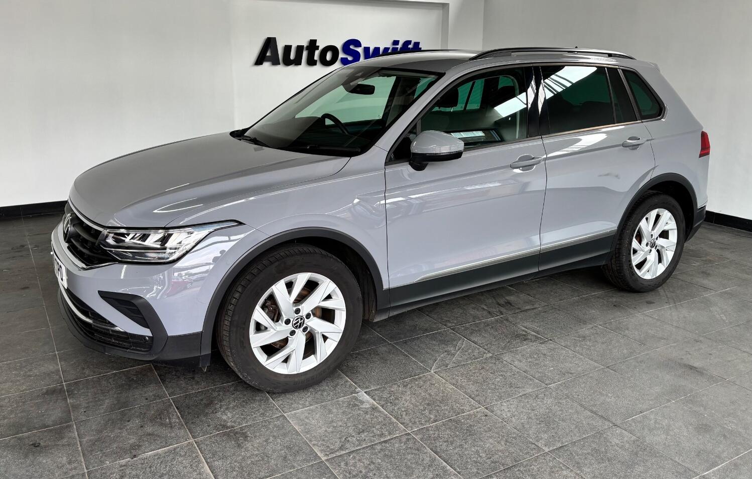 Used Volkswagen Tiguan 2021 for sale - 77605299: Photo 3